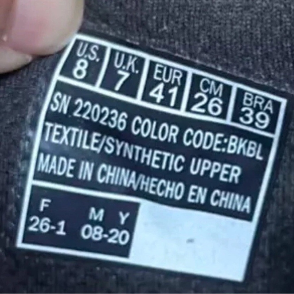 Skechers Goodyear Go-Run Performance Hyper Burst … - image 4